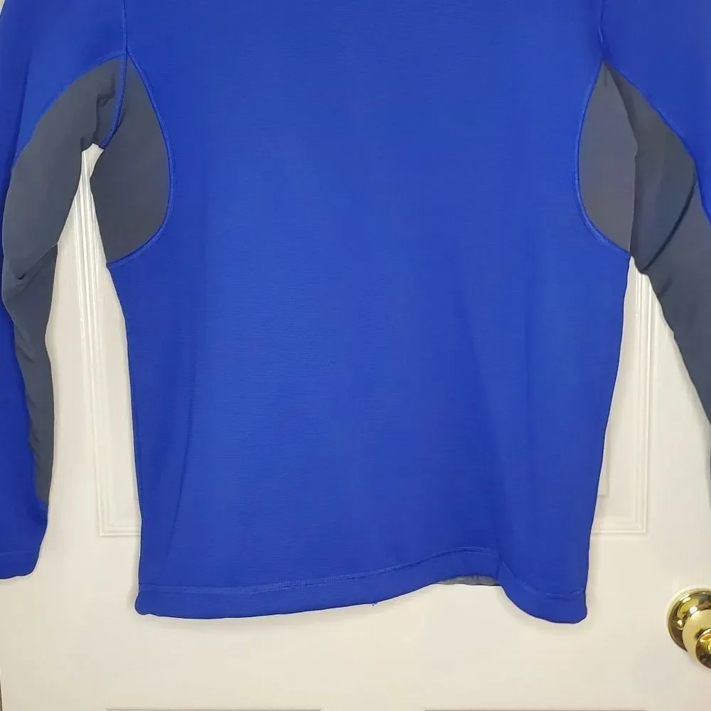 Mens The North Face Blue and Gray Full Zip Jacket Size L